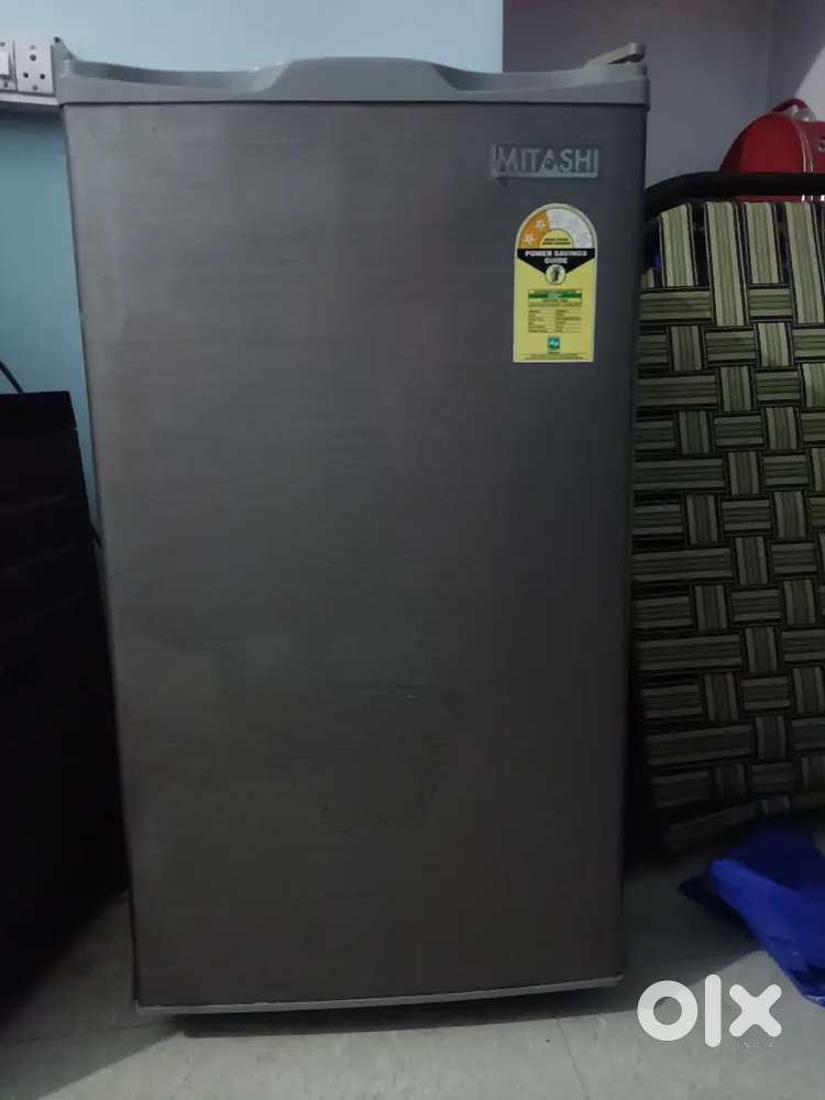 Small Fridge in new condition