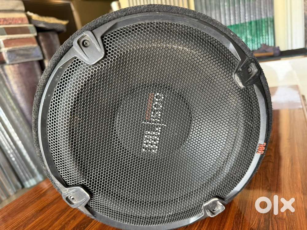 JBL 1500 WATT BASS TUBE