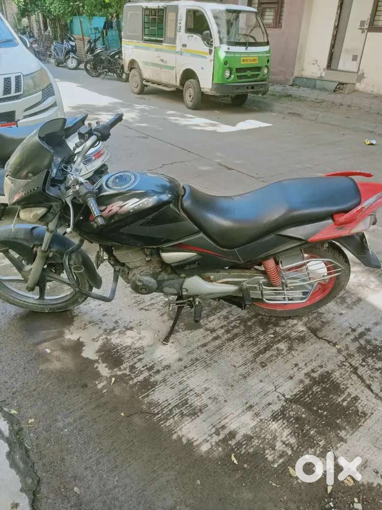 Puri new condition hai gaadi ki 27000 chali hui h first owner