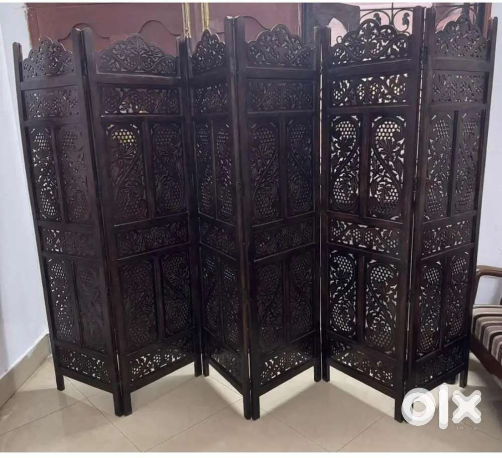 New 6 door Partition