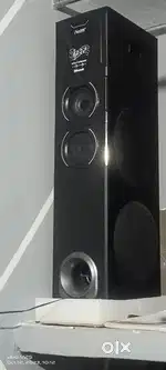 Maxtone Tower speaker.   1 year use best  condition.