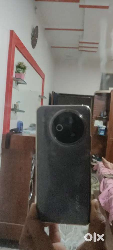 Vivo y 39 8/128 in no 1 condition