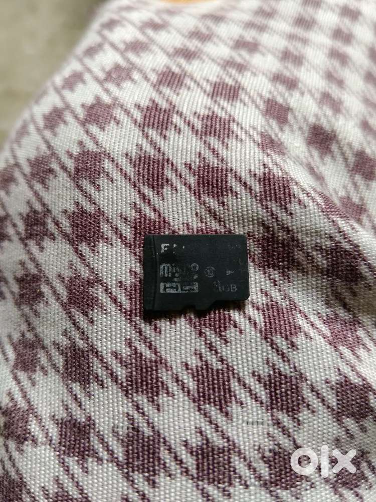 MEMORY CARD 8GB WITH 10 MBPS SPEED