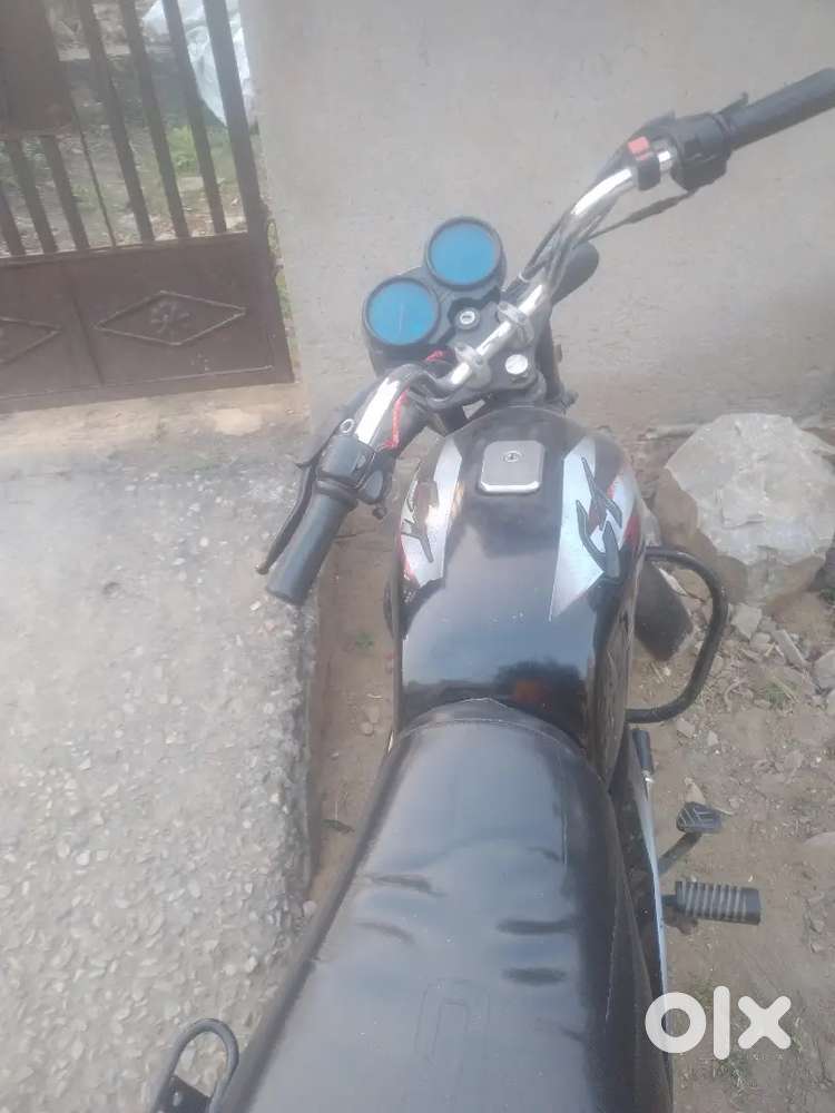 मेरे पास दो बाइक है