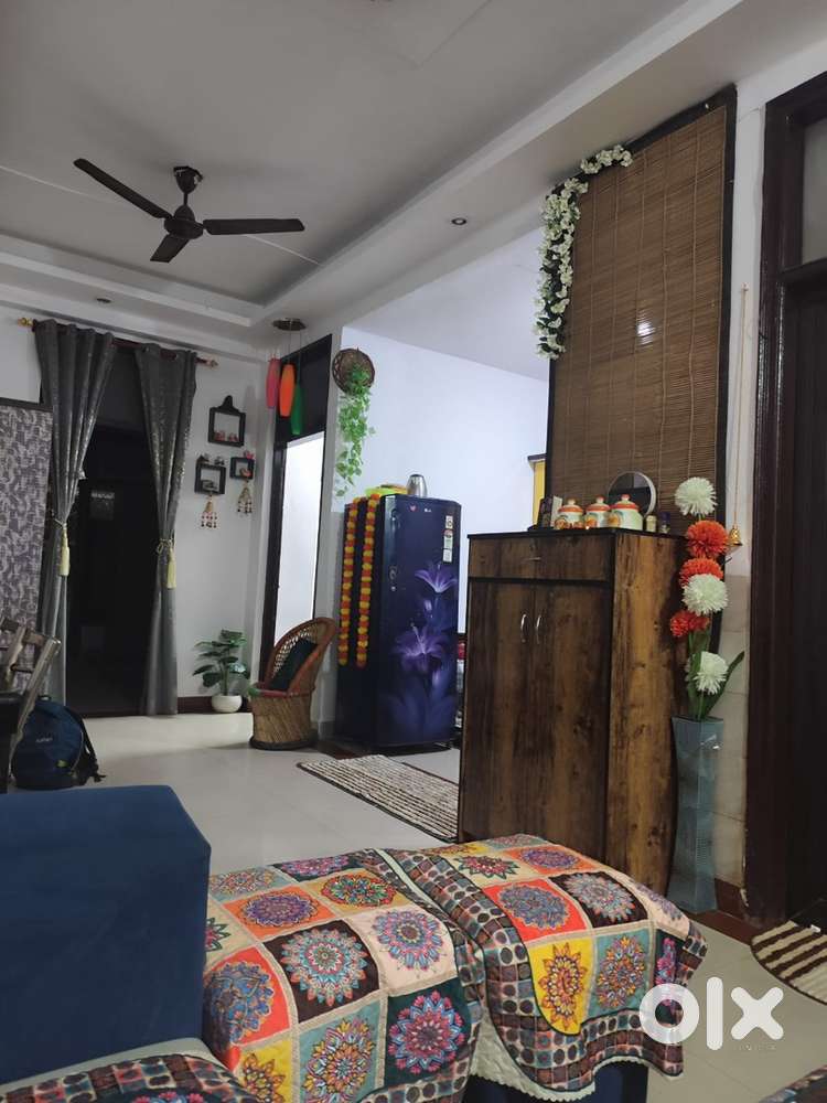 Specious 2bhk flat for personal as well as commercial use