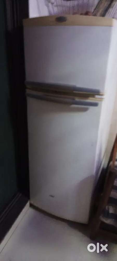 Whirlpool  refrigerator