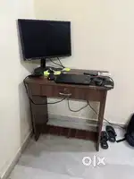 Computer/Laptop table