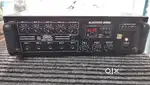 125 watt amplifier.. Only 6 momth use.