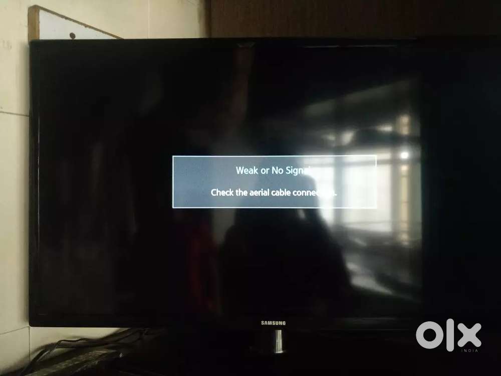 Samsung 32 inch led tv - GOOD CONDITION