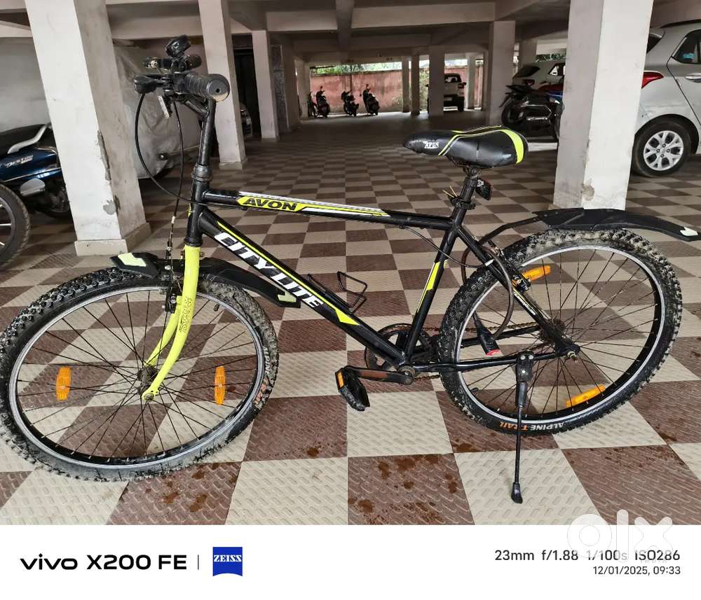 AVON Bycycle- Spl Offer Rs. 4000/-