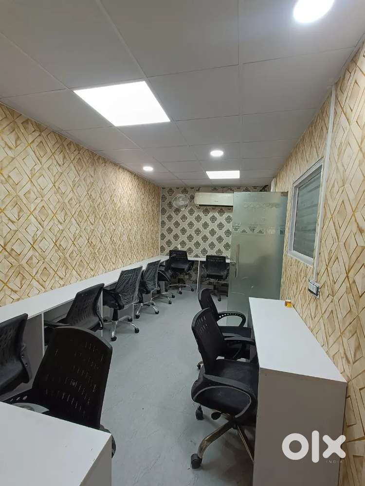 1Director Cabin+10Workstations.Full Furnished Office Space For Rent.