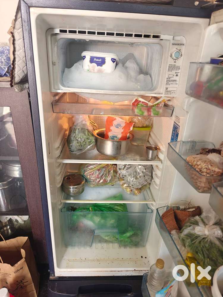 samsung Fridge single door 5yrs old