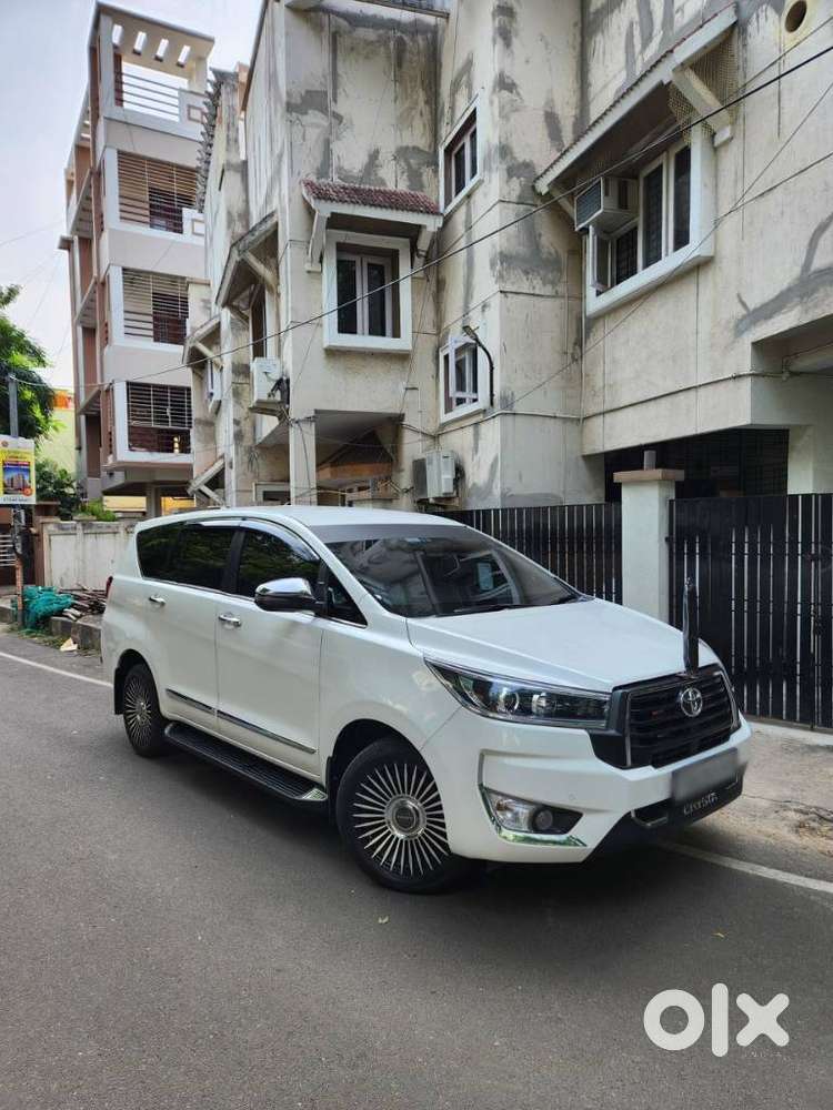 Toyota Innova Crysta 2.4 Z 7 STR, 2023, Diesel