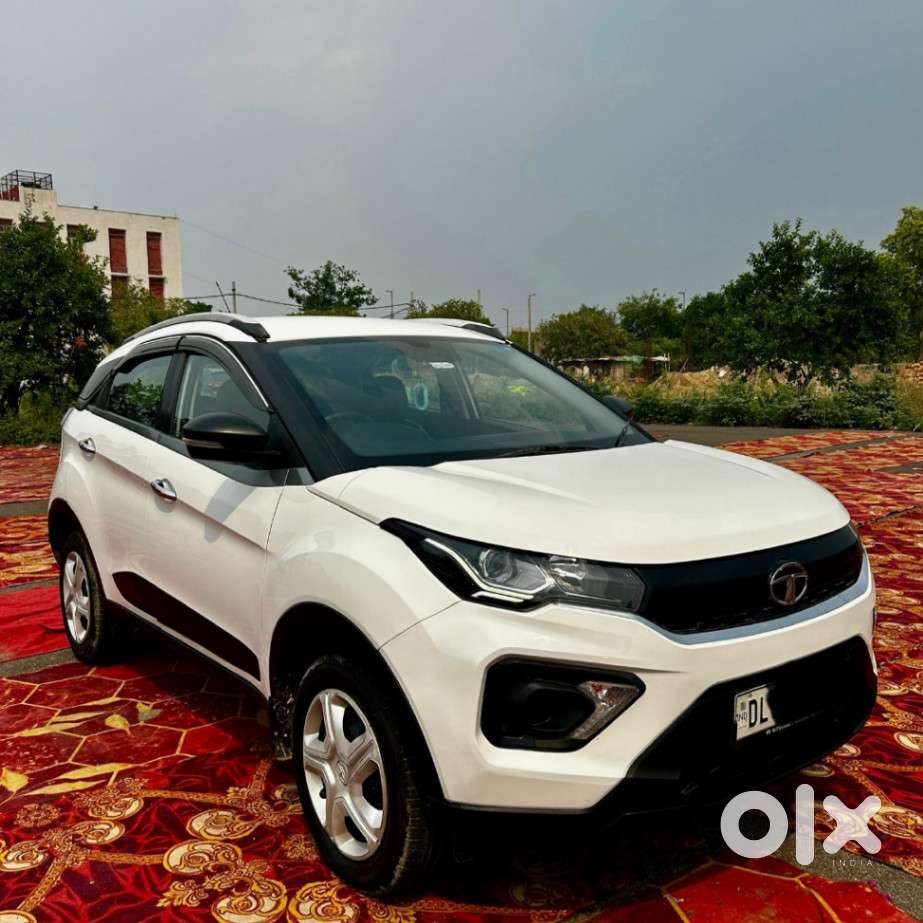 Tata Nexon 1.2 Revotron XM, 2022, Petrol