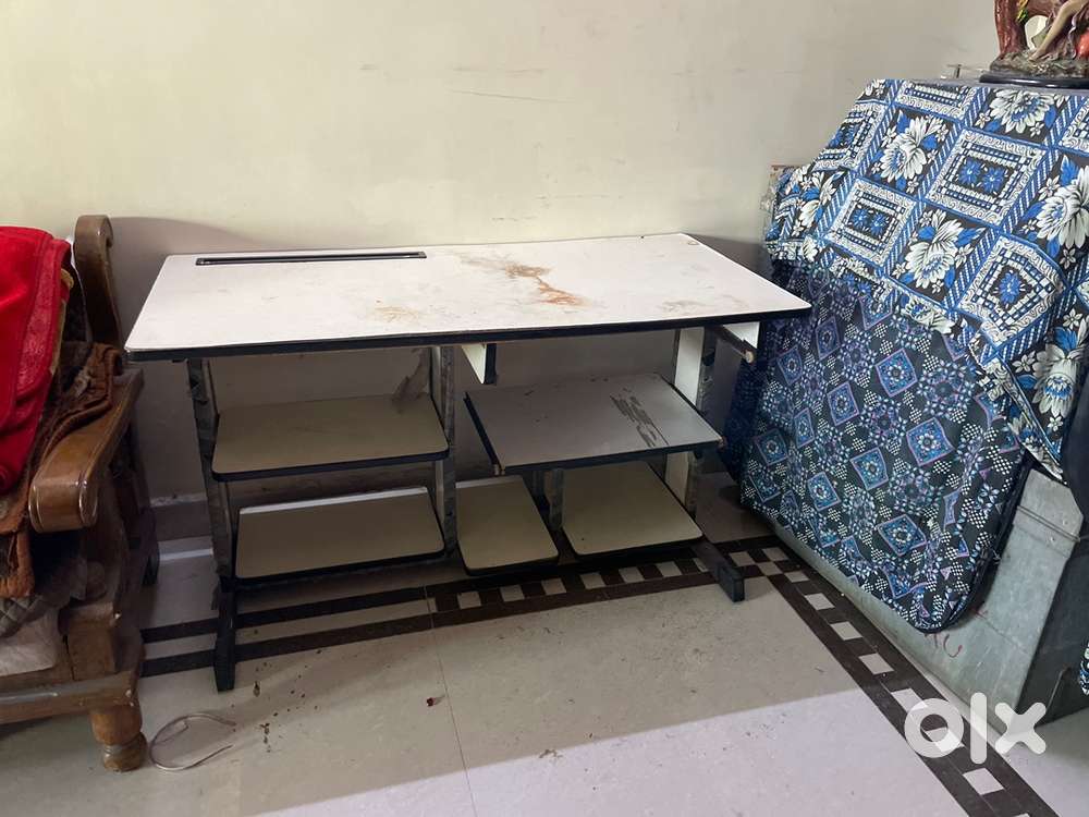 Desktop Computer table