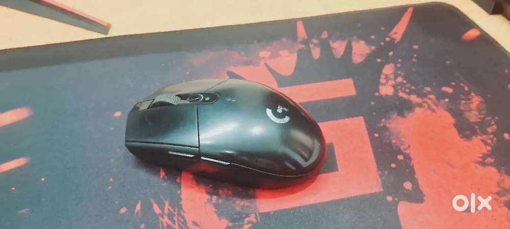 Logitech G304 wireless gaming mouse 6 button