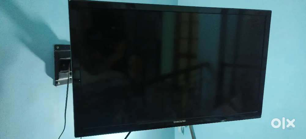 Sell my personal LED TV (Home)