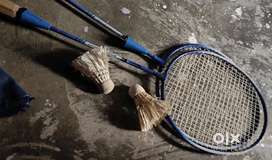 Badminton Racket & feather shuttle cork