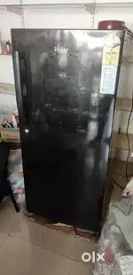 Fridge used in medical shop