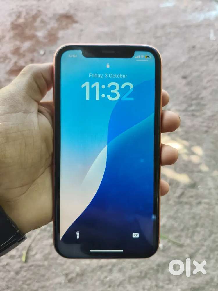 I phone XR 128GB