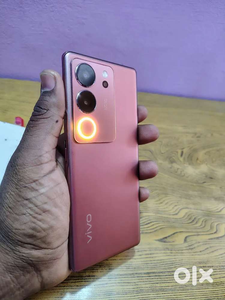 Vivo V 29 {RAM- 8 GB, ROM-128GB}