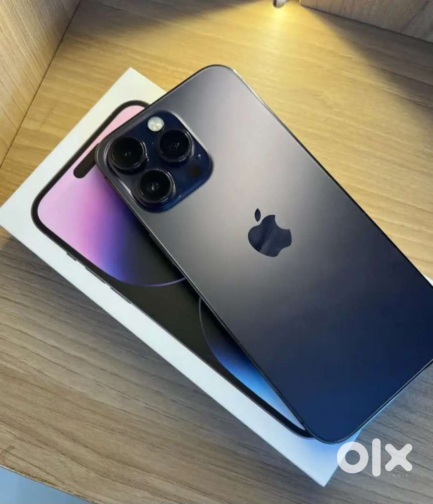 Iphone 14pro MAX it's amazing deal in refurb with 12 month warranty