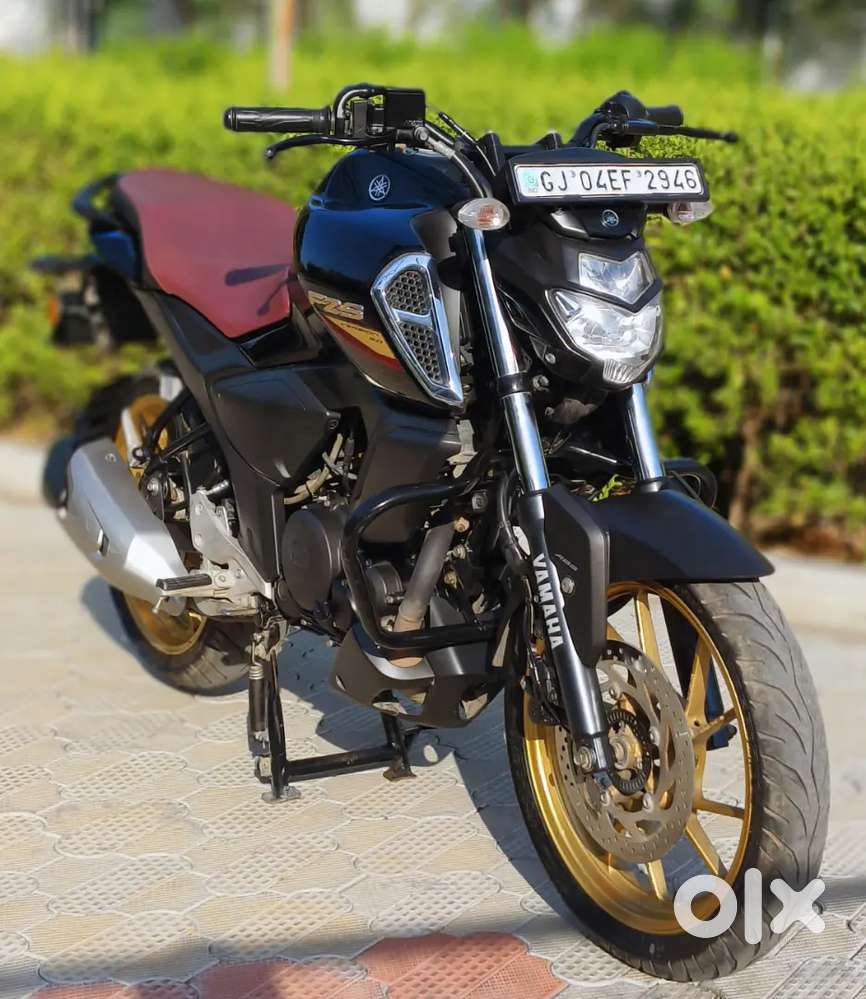 Yamaha FZ-S (DP-9,999/-)