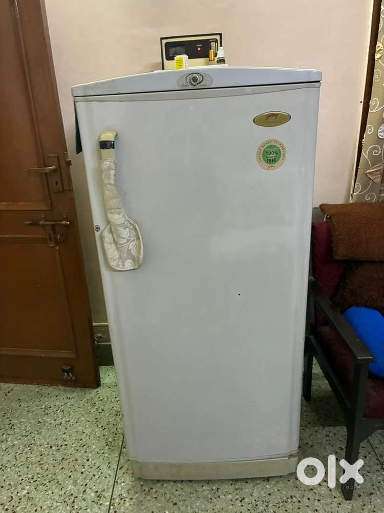 Godrej 300 Ltr Single Door Refrigerator