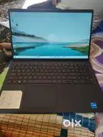 Dell Inspiron 15 3520 laptop