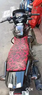 Gadi showroom condition mein