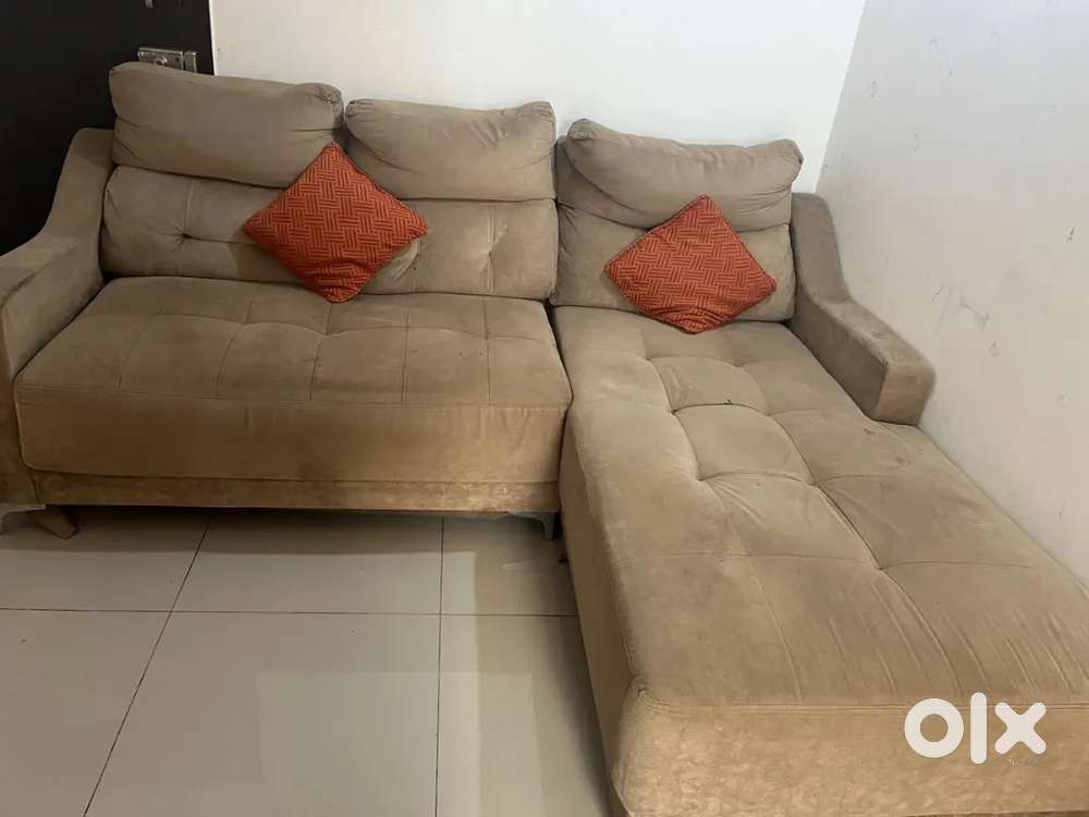 Sofa selling bcz i m shifting to another place..