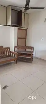 Tenament for rent in manjalpur