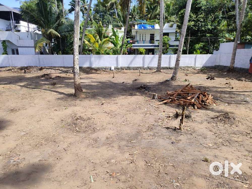 (ID-R194481) PLOTTABLE 5 + 4.5 + 4. 5 CENT LAND FOR SALE AT KARUMOM