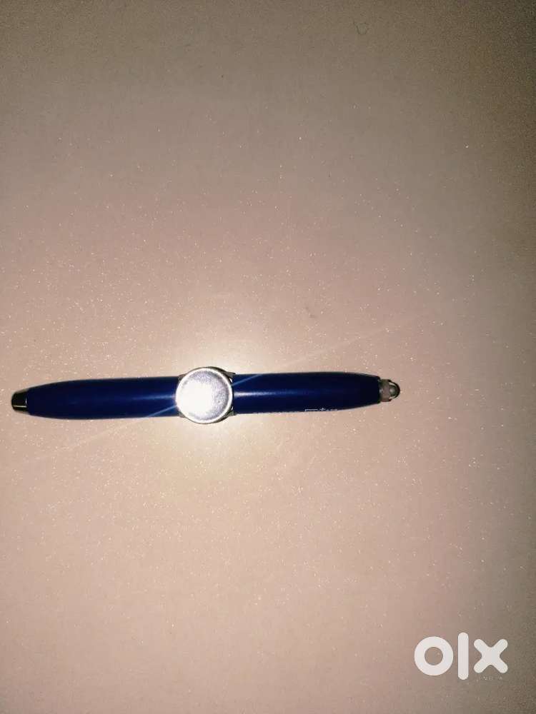 Spinner pen company supporting CV black pen not gel pen lightning pen