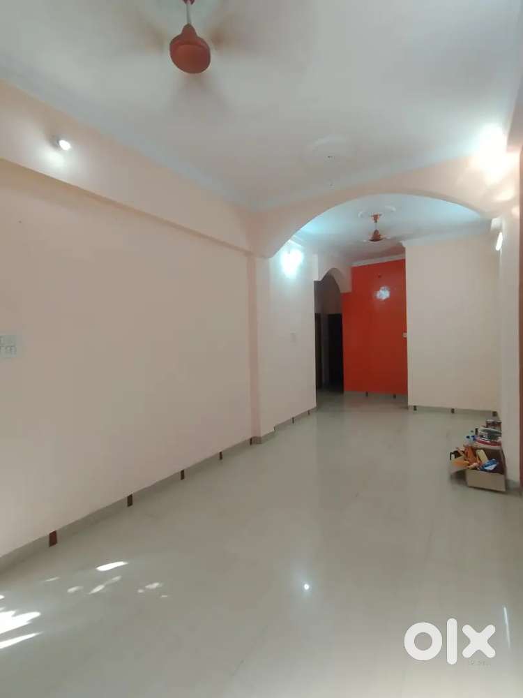 2-Bhk/House G-Foor,sch.no-114-1,Family & D-Member's OM Real Estate