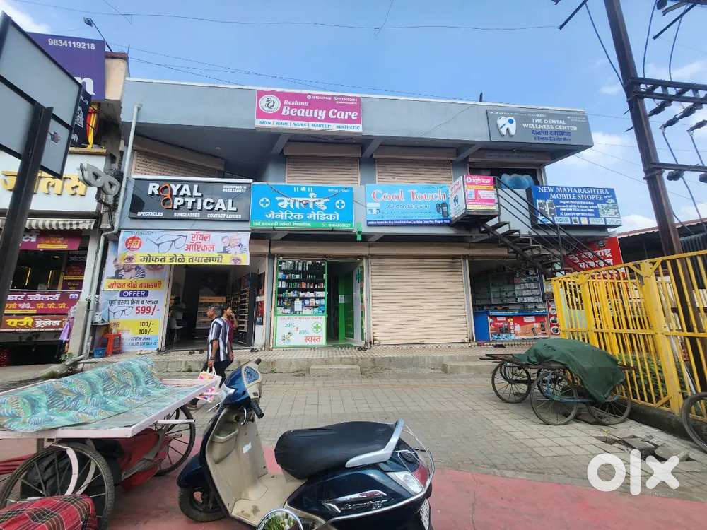 Shop On MAIN ROAD RAHATNI PHATA, SRINAGAR