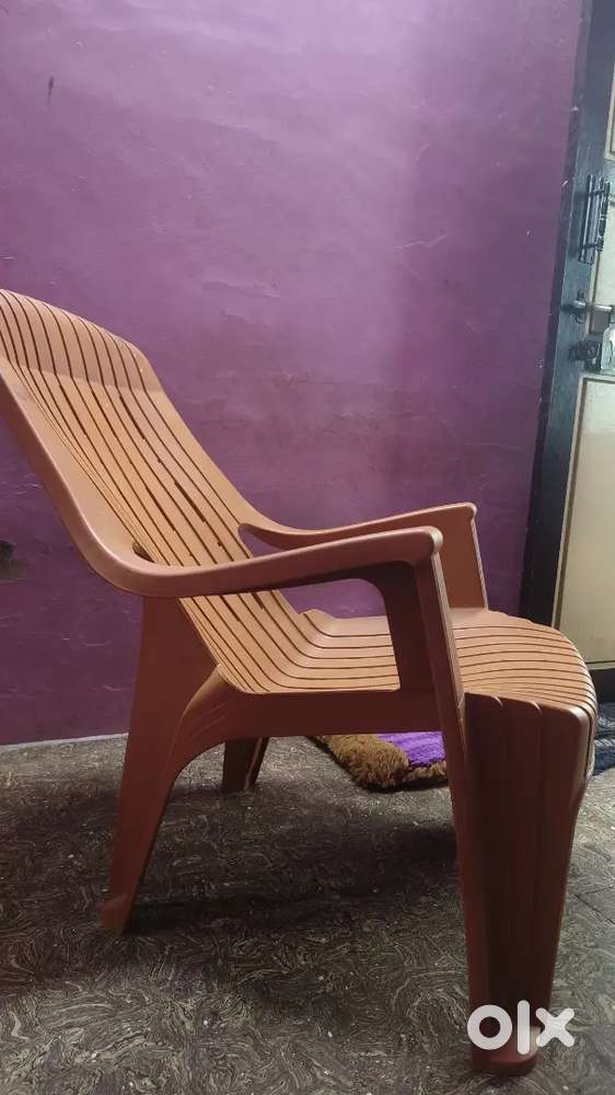 Plastic Chair