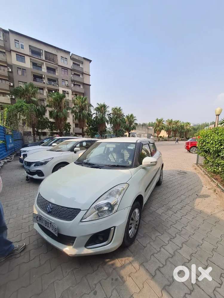 Maruti Suzuki Swift 2017 Petrol 85000 Km Driven
