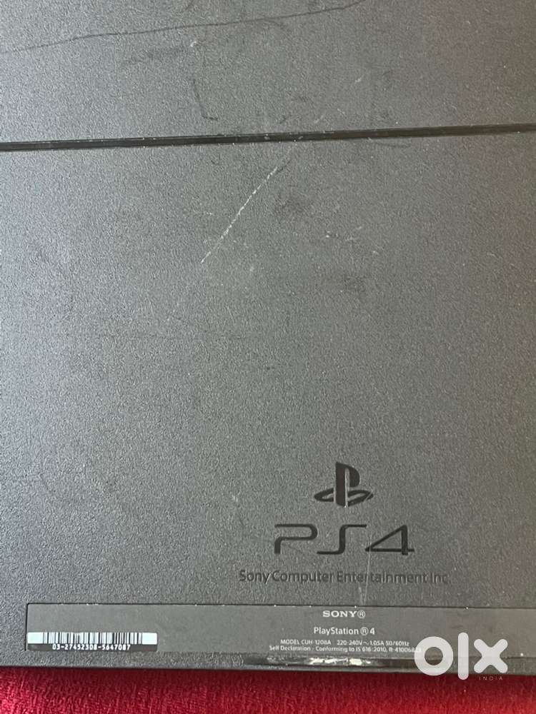 Sony PS 4 with accessories