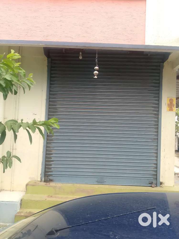 Shop for tolet