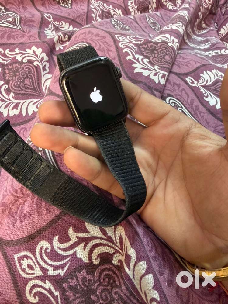 Apple watch SE 44 mm cellular