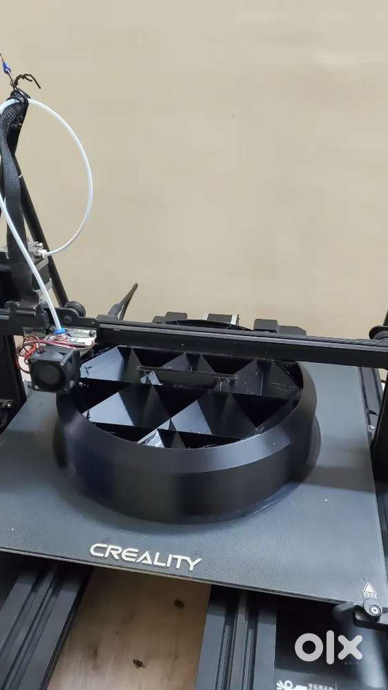 3D printer available for sale ( creality Cr 6 max)