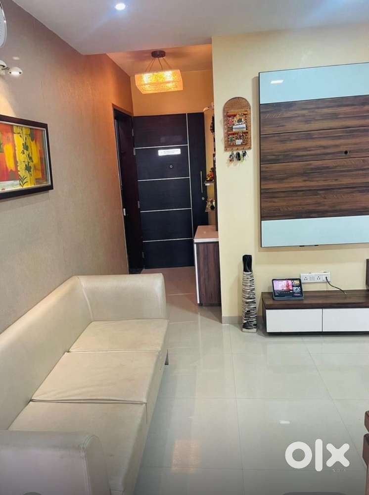 Flat mate required for 2BHK fully firnished flat