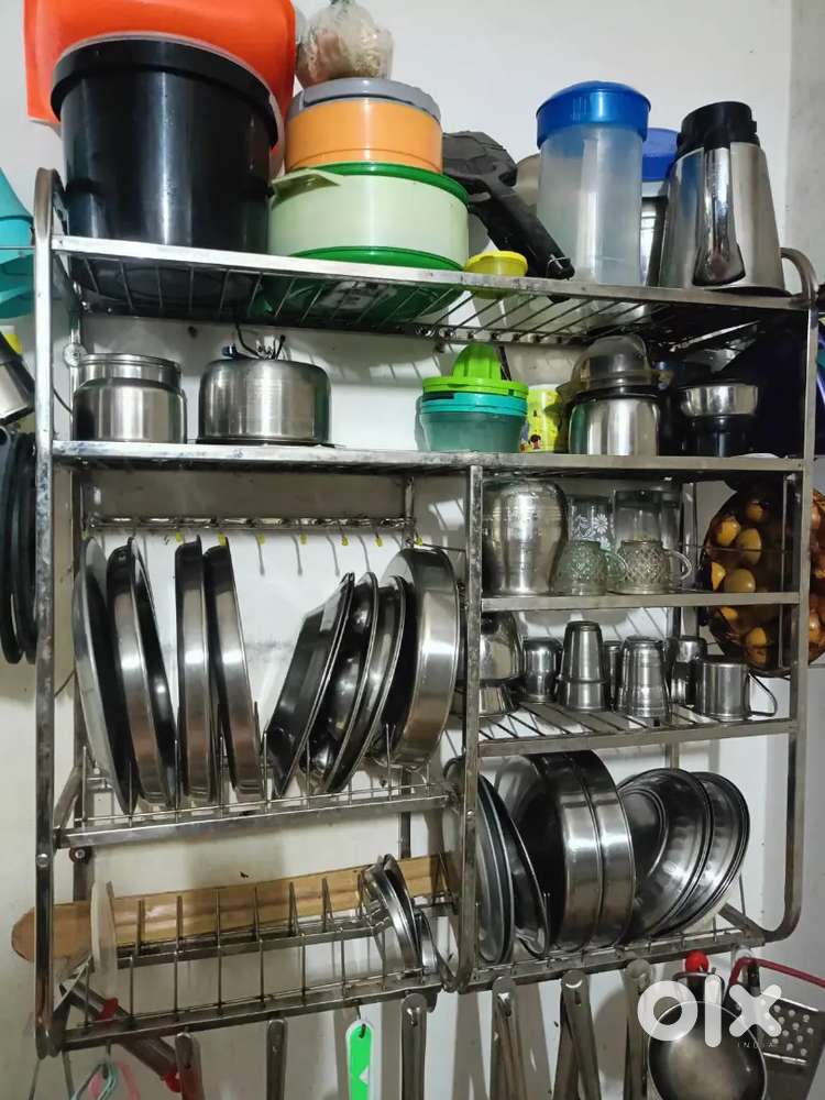 Steel wall mount stand + sofa