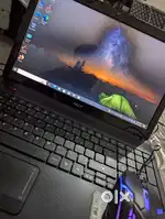 Laptop AMD V140 PROCESSOR 2.30