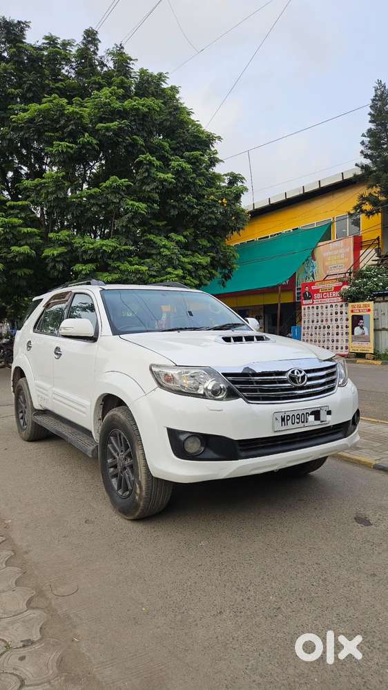 Toyota Fortuner 2011-2016 4x2 Manual, 2014, Diesel