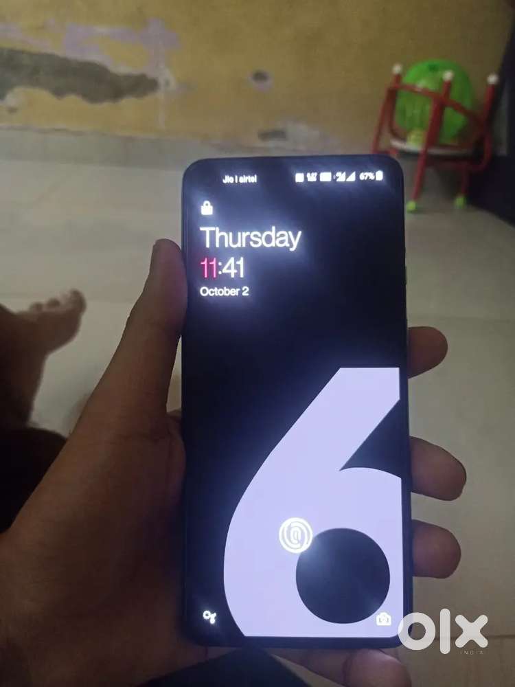One Plus 8T 12/256 GB