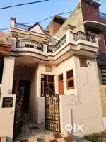 75gaj Double story superb condition house