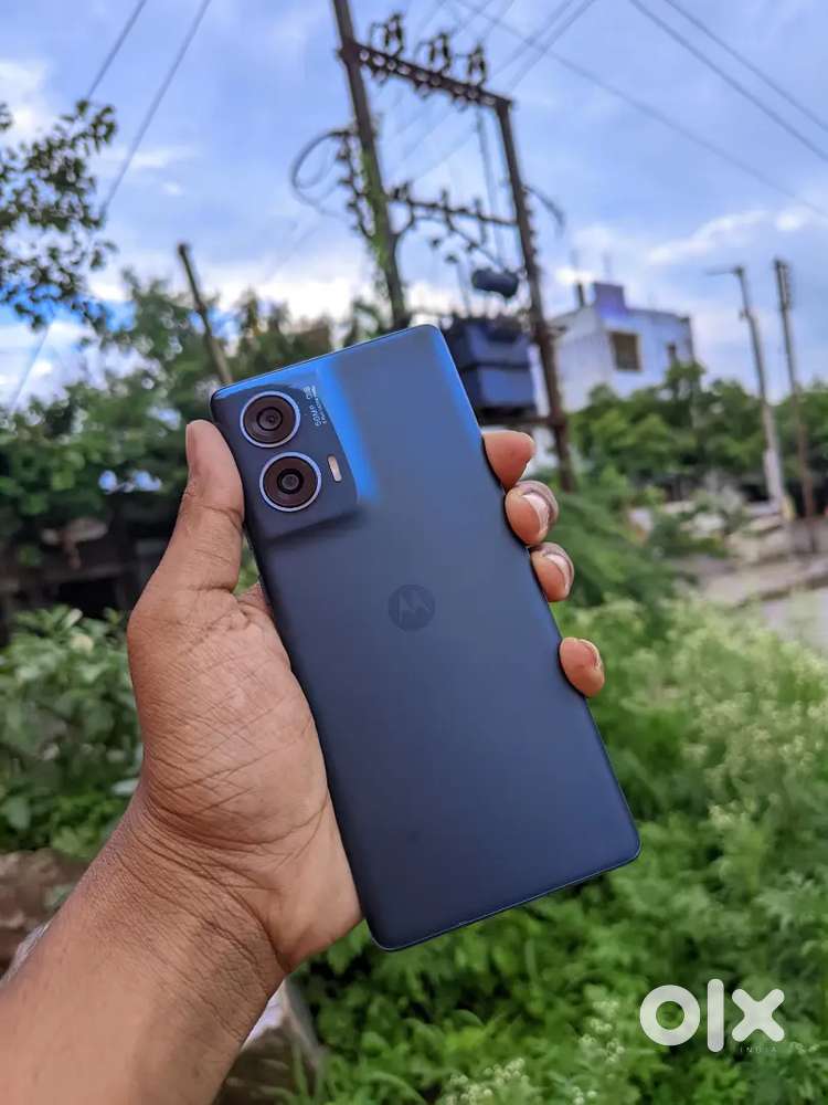 Mototral phone