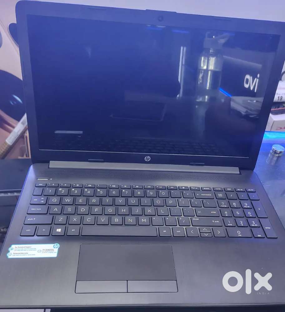 Laptop selling
